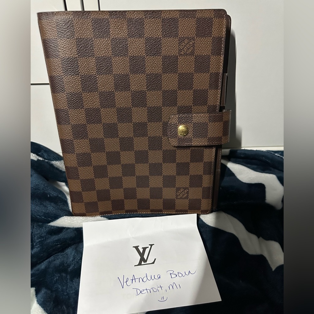 Louis Vuitton Large Ring Agenda (Agenda GM)